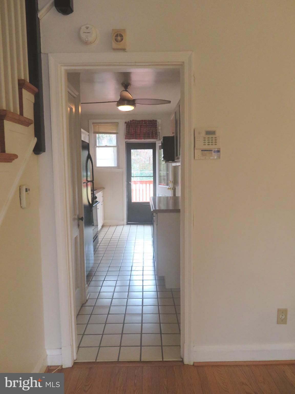 4655 Harcourt Road Baltimore, MD 21214 - Photo 8 of 37 Gallery Image 8