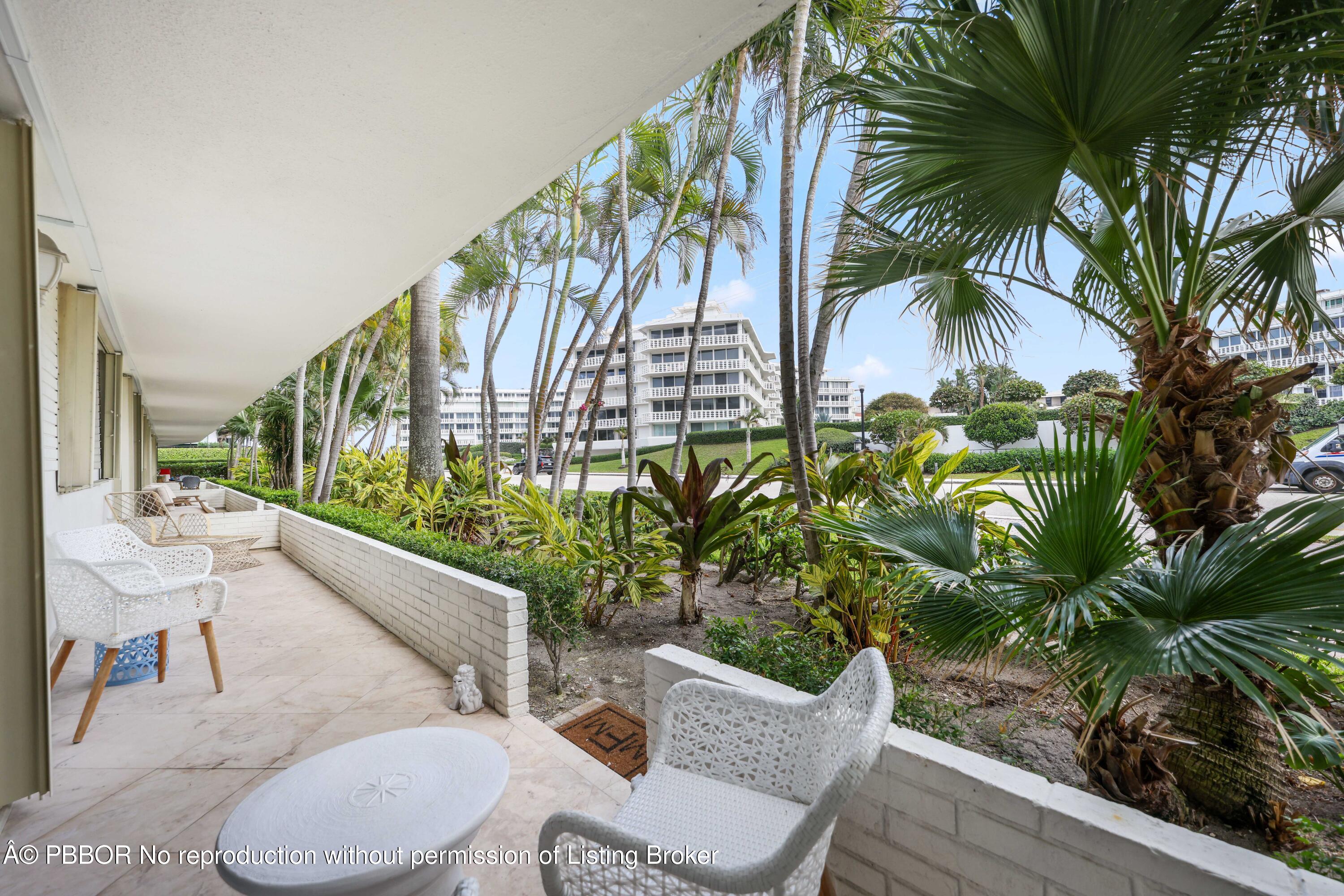 Undisclosed Address Palm Beach, FL 33480 - Photo 25 of 43 a view of balcony with furniture and garden