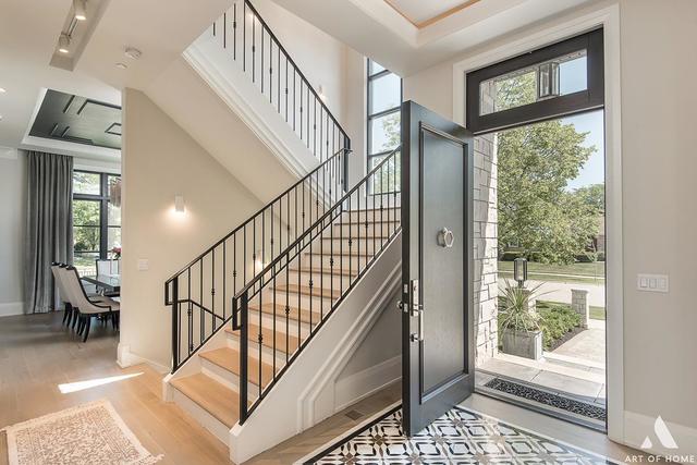 164 Michael John Drive Park Ridge, IL 60068 - Photo 4 of 56