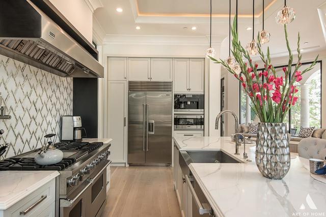 164 Michael John Drive Park Ridge, IL 60068 - Photo 9 of 56