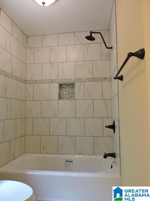 1413 Colonial Way Alabaster, AL 35007 - Photo 31 of 36