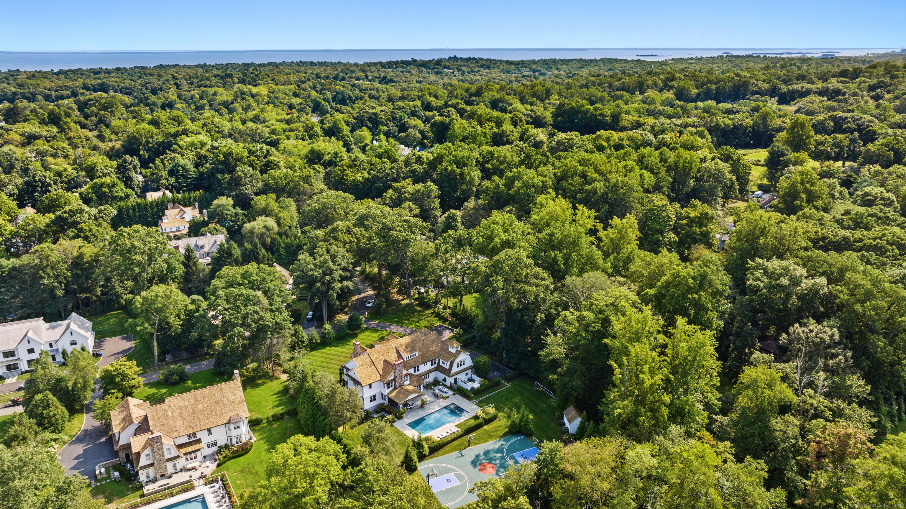 29 Sturges Cmns Westport, CT 06880 - Photo 1 of 40