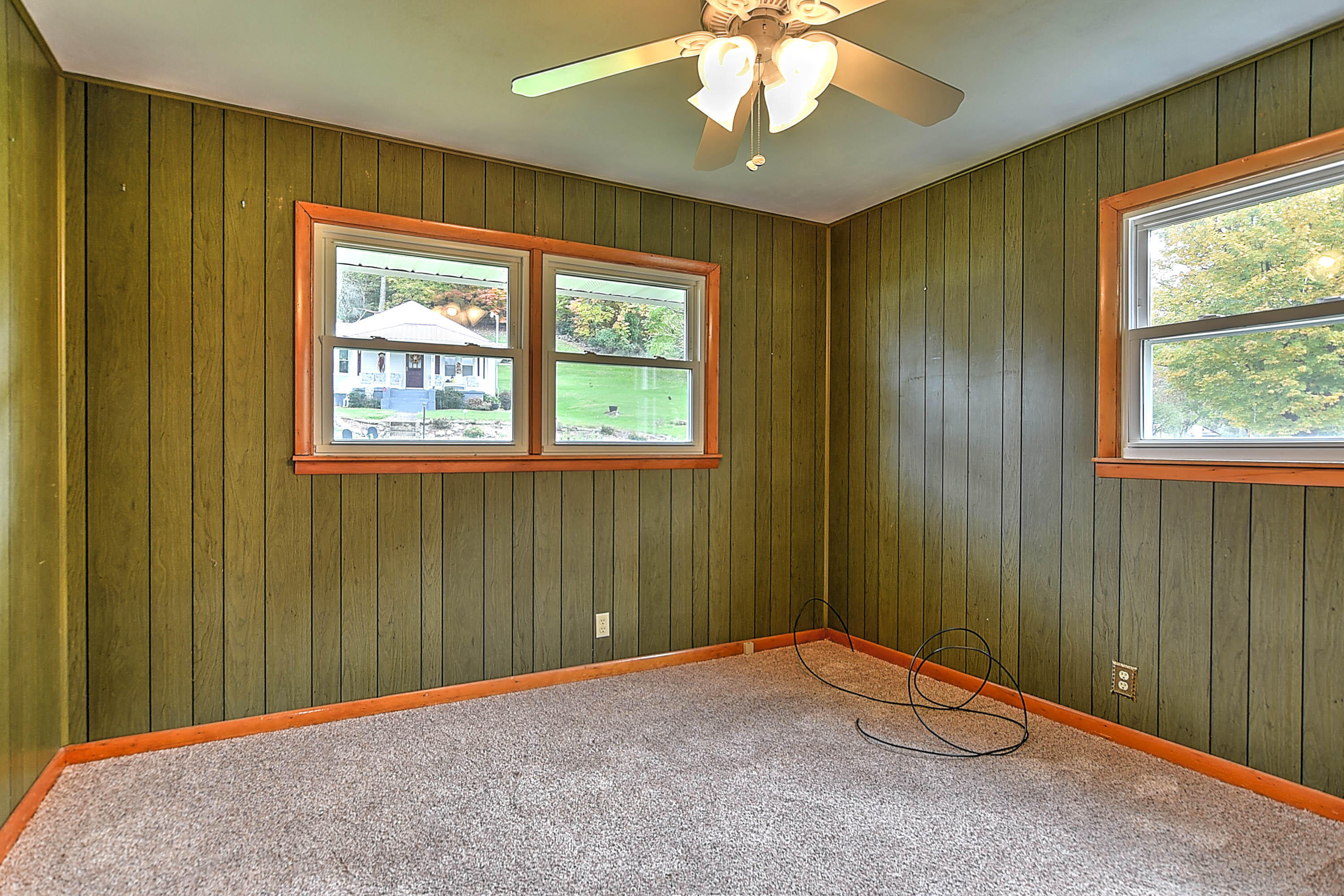 601 Bell Ridge Road Kingsport, TN 37665 - Photo 12 of 32 601 Bell Ridge-16