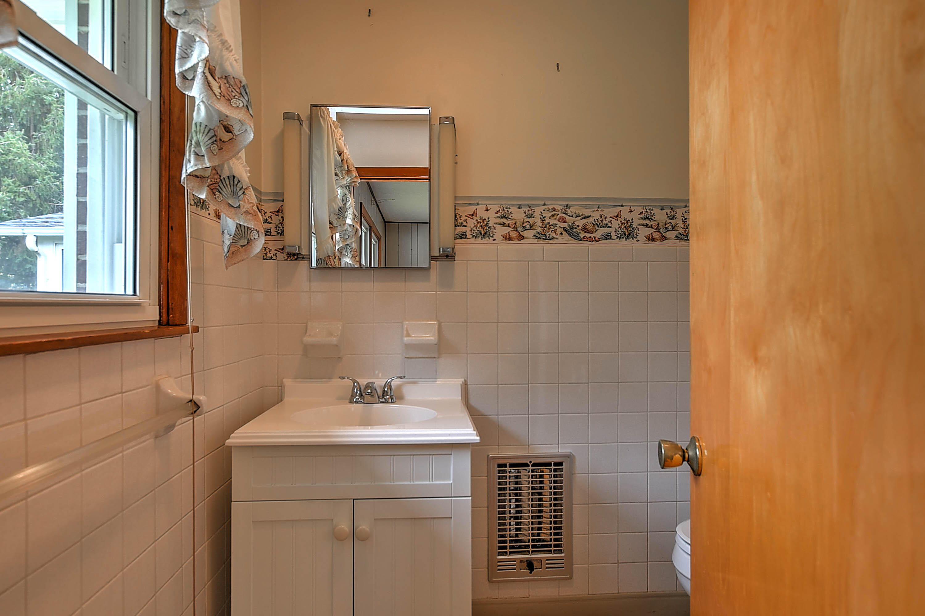601 Bell Ridge Road Kingsport, TN 37665 - Photo 18 of 32 601 Bell Ridge-22
