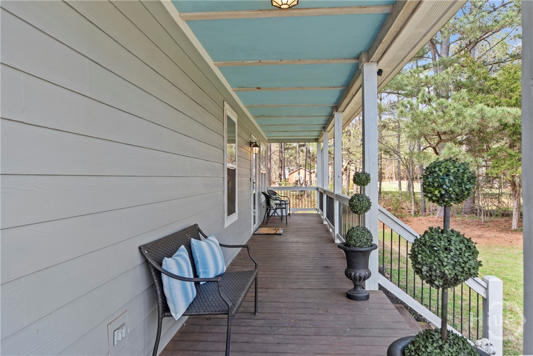 1687 Leon Ellis Road Hull, GA 30646 - Photo 3 of 50