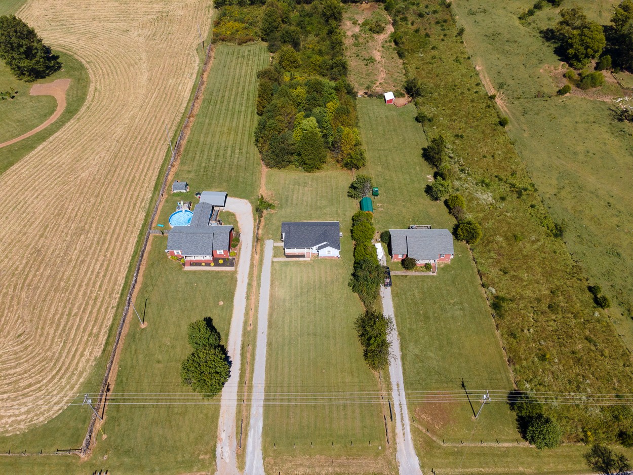 1464 Little Dry Creek Road Pulaski, TN 38478 - Photo 26 of 26 view of a bathroom