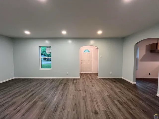 $1,200 | 1201 Prairie Street, Emporia, KS 66801