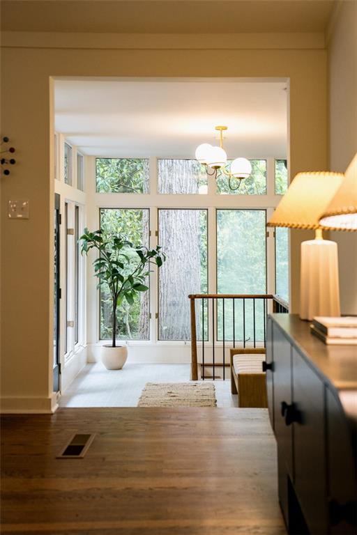 922 Barton Woods Road Northeast Atlanta, GA 30307 - Photo 14 of 96