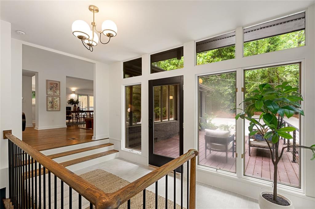 922 Barton Woods Road Northeast Atlanta, GA 30307 - Photo 17 of 96
