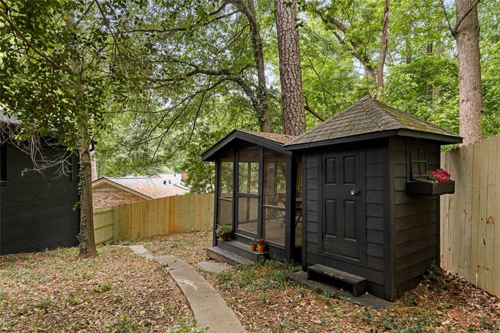 922 Barton Woods Road Northeast Atlanta, GA 30307 - Photo 94 of 96