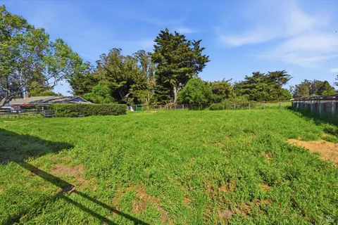 $1,395,000 | 4320 Roblar Road, Petaluma, CA 94952