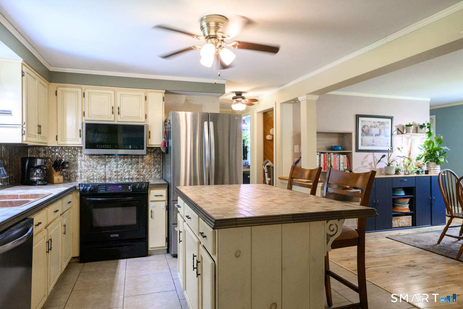 121 Mott Hill Road East Hampton, CT 06424 - Photo 7 of 35