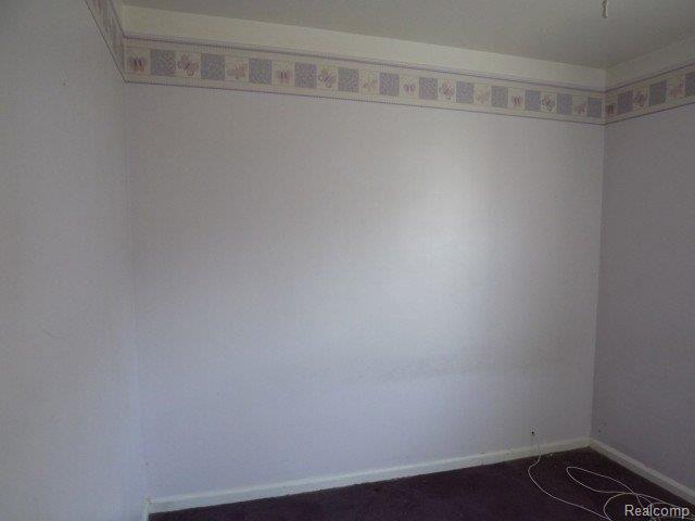 18604 Champaign Road Allen Park, MI 48101 - Photo 3 of 8 DSCF1562.JPG