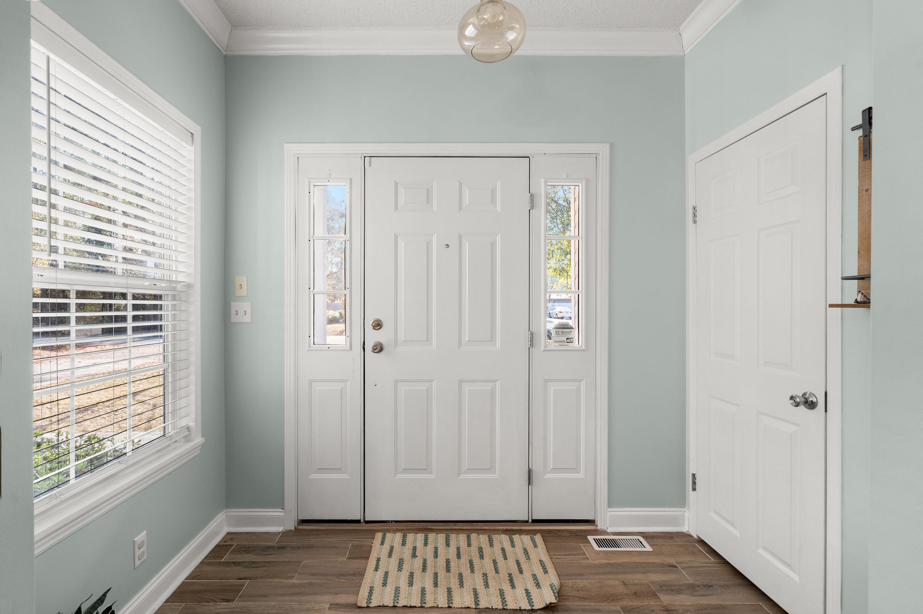 552 Otis Road Walterboro, SC 29488 - Photo 4 of 33 4