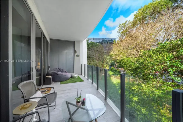 $6,800 | 2831 South Bayshore Drive, Unit 406, Miami, FL 33133