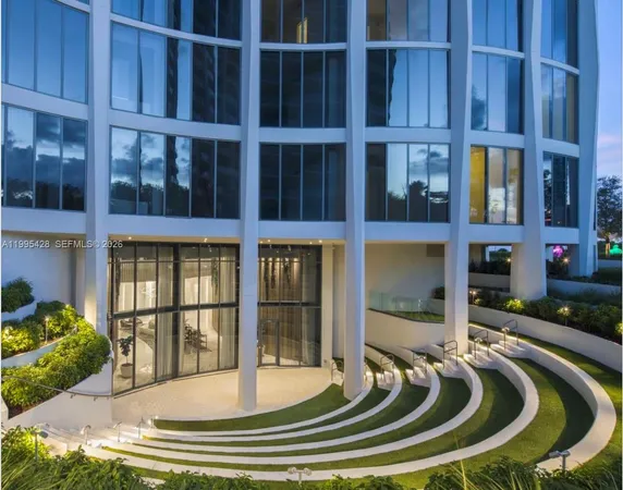 $6,800 | 2831 South Bayshore Drive, Unit 406, Miami, FL 33133