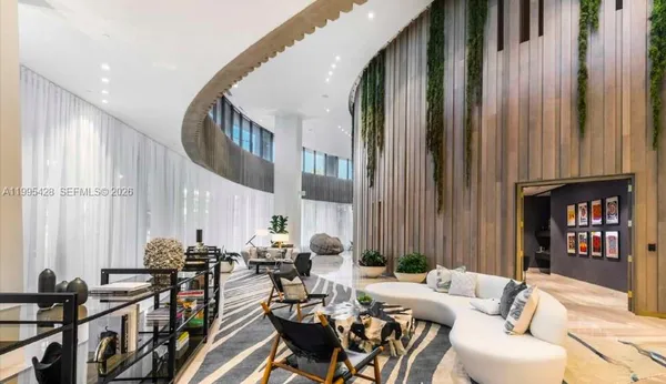 $6,800 | 2831 South Bayshore Drive, Unit 406, Miami, FL 33133