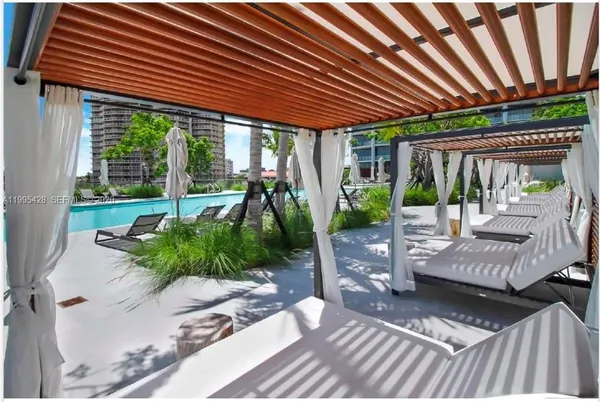 $6,800 | 2831 South Bayshore Drive, Unit 406, Miami, FL 33133