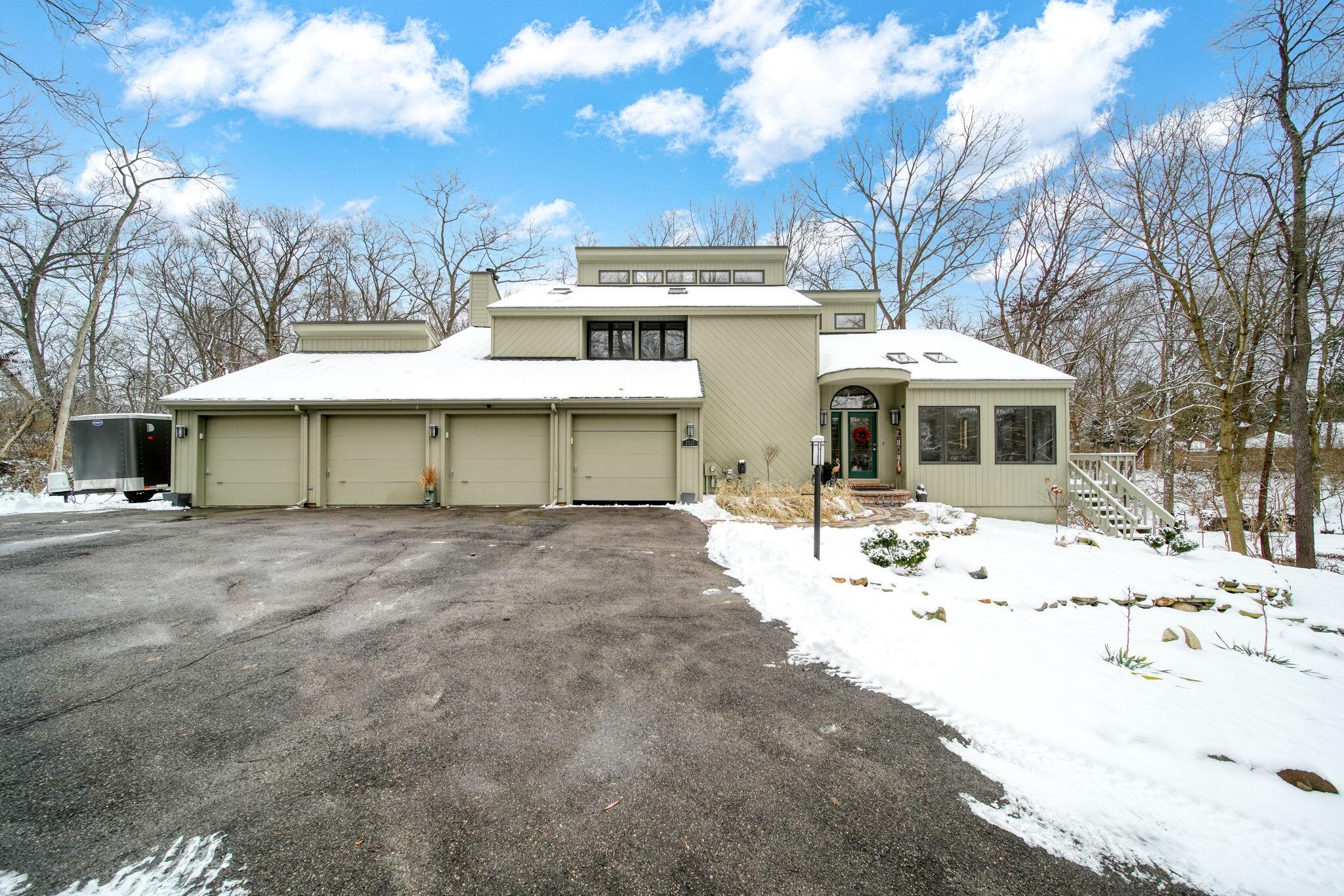 3525 Stonewall Road Jackson, MI 49203 - Photo 1 of 102 3-web-or-mls-DSC02536_HDR