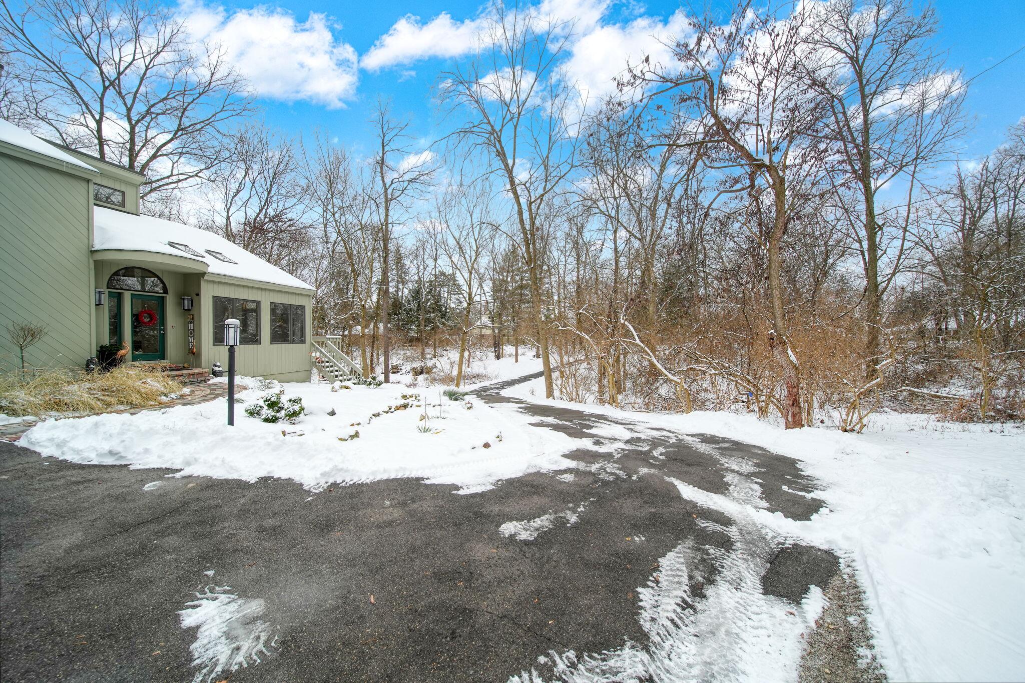 3525 Stonewall Road Jackson, MI 49203 - Photo 5 of 102 6-web-or-mls-DSC02556_HDR
