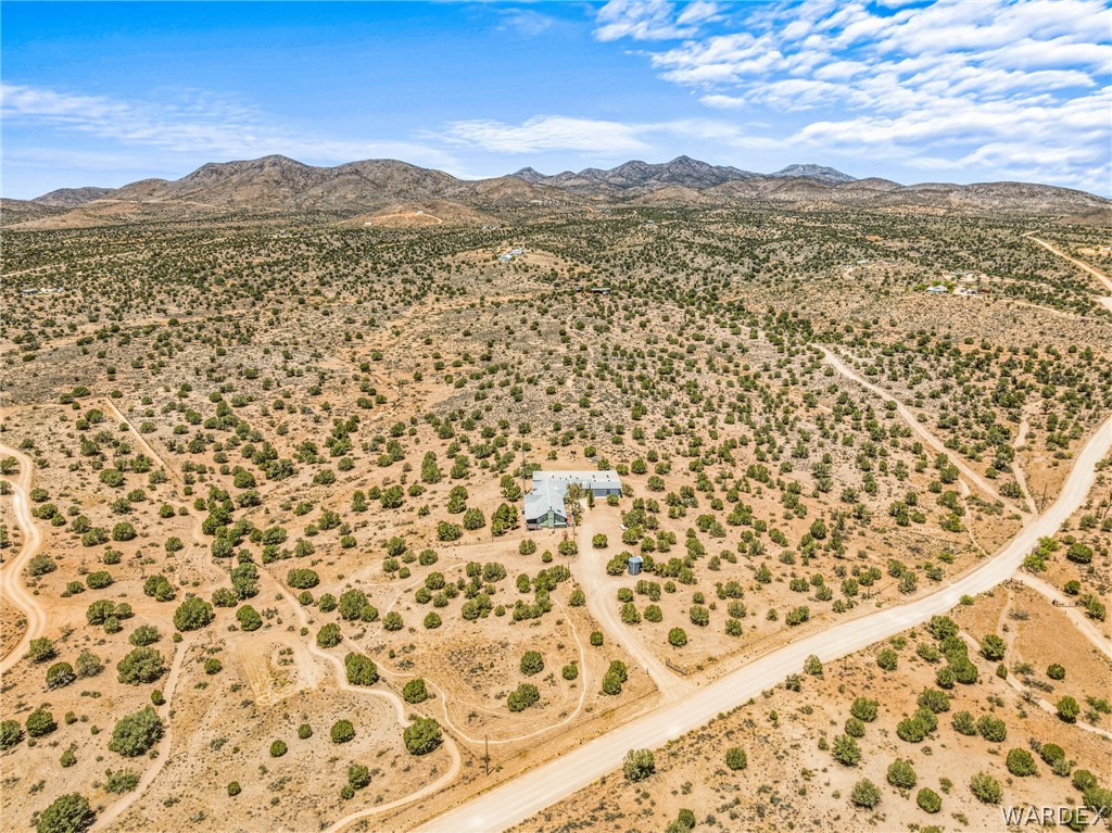 2401 North Stephan Road Kingman, AZ 86401 - Photo 2 of 92 a view of a city with a mountain