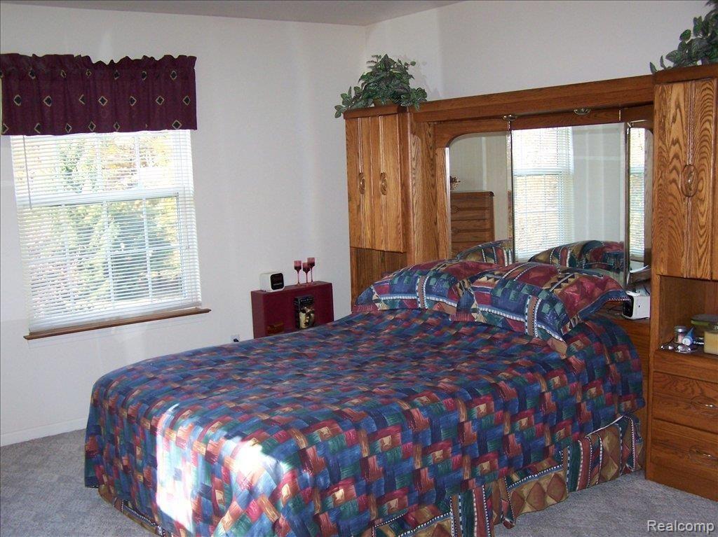 6474 Ridgewood Road Clarkston, MI 48346 - Photo 9 of 13 100_6122