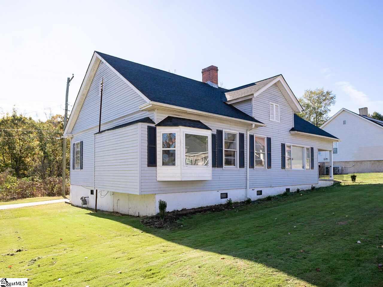 340 Stone Street Pacolet, SC 29372 - Photo 3 of 23