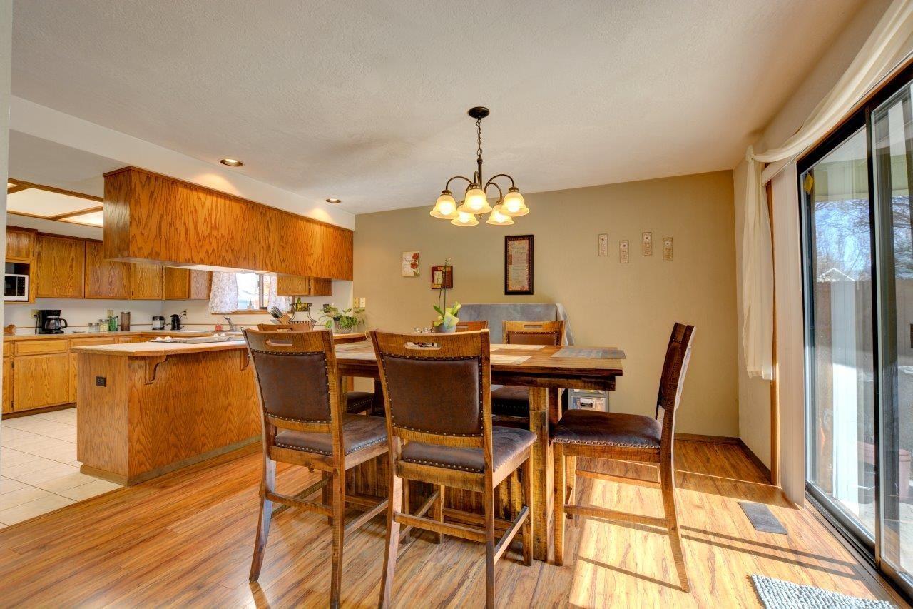 2502 Roberts Road Medford, OR 97504 - Photo 7 of 18 Additional Photo