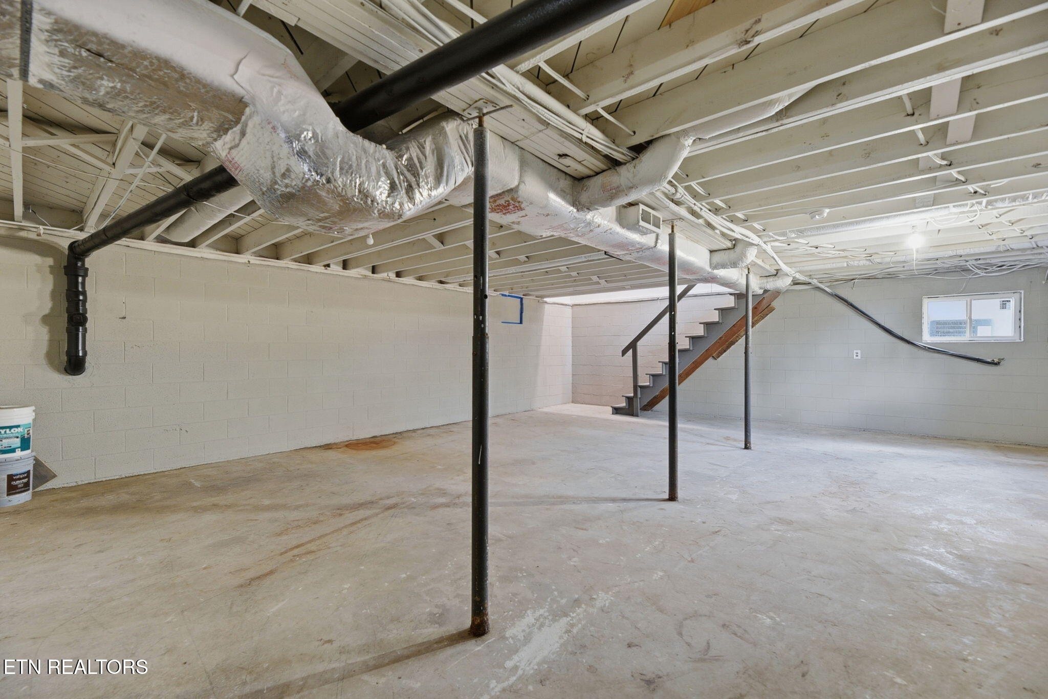 3322 Shipe Road Corryton, TN 37721 - Photo 9 of 14 17-web-or-mls-Shipe3322 (50)