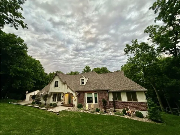 $635,000 | 1911 Northwest Wildwood Court, Blue Springs, MO 64015