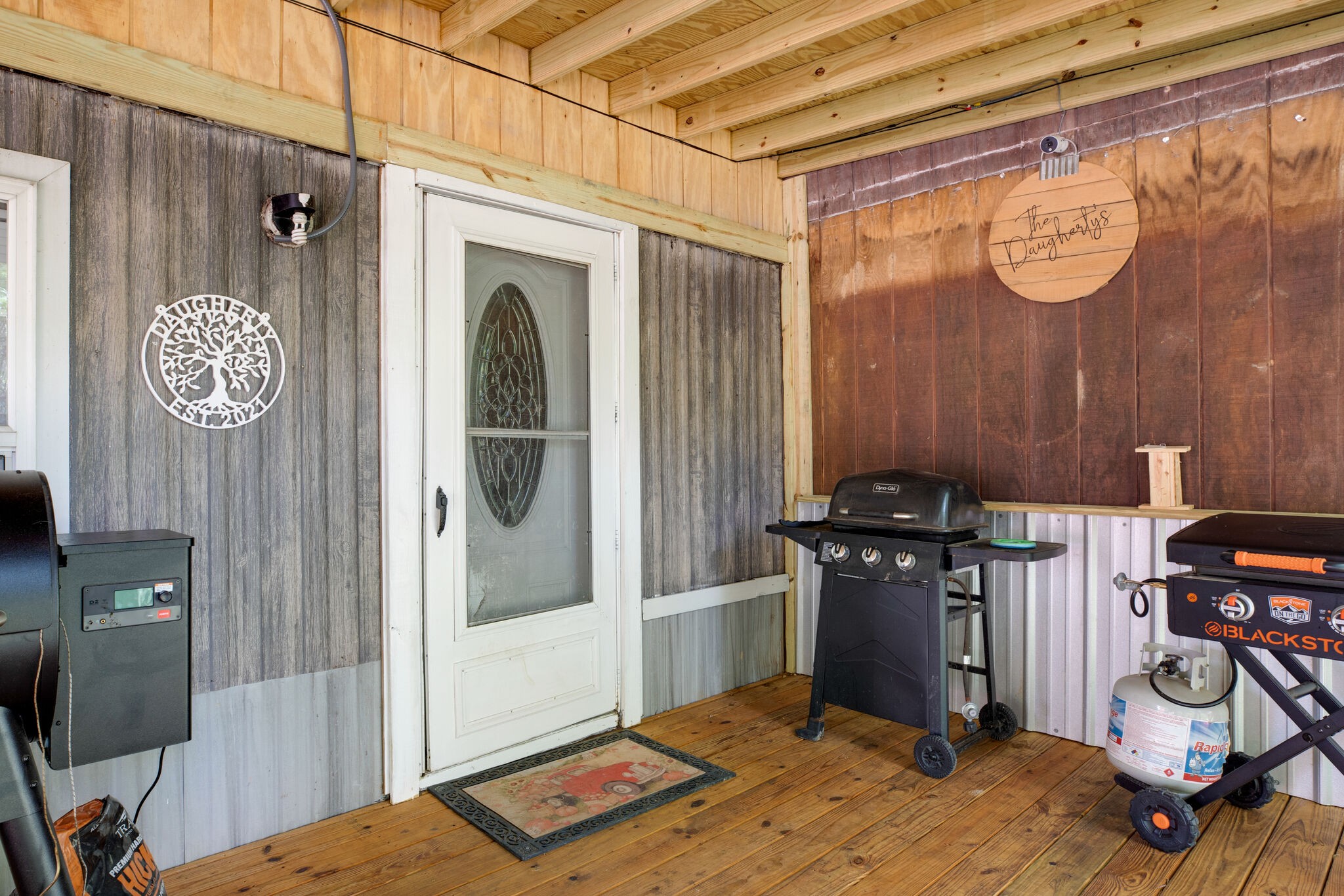 934 Pack Road White Bluff, TN 37187 - Photo 5 of 33 Gallery Image 5