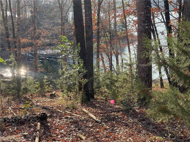 $1,175 | 348 North Port Bass Drive, Fair Play, SC 29643