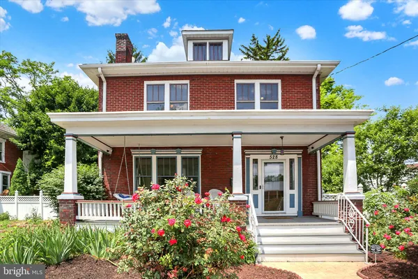 $369,900 | 528 South Hanover Street, Carlisle, PA 17013