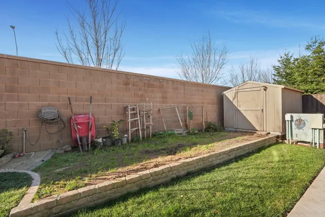 $699,000 | 1741 Larkspur Lane, Lodi, CA 95242