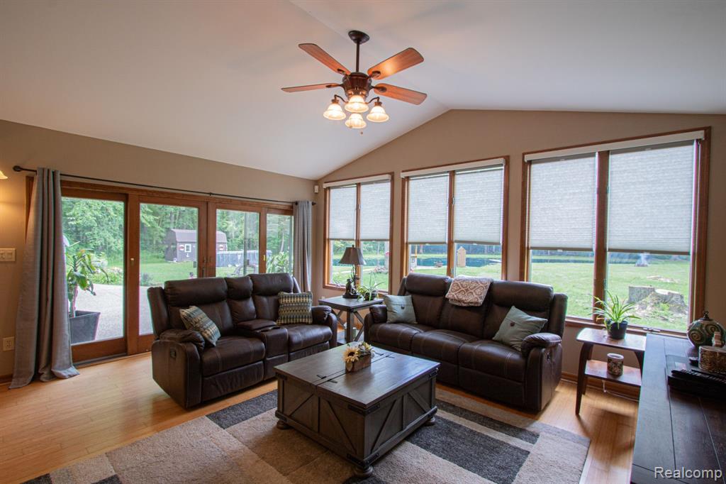 7857 Kendall Road Columbus, MI 48063 - Photo 32 of 72