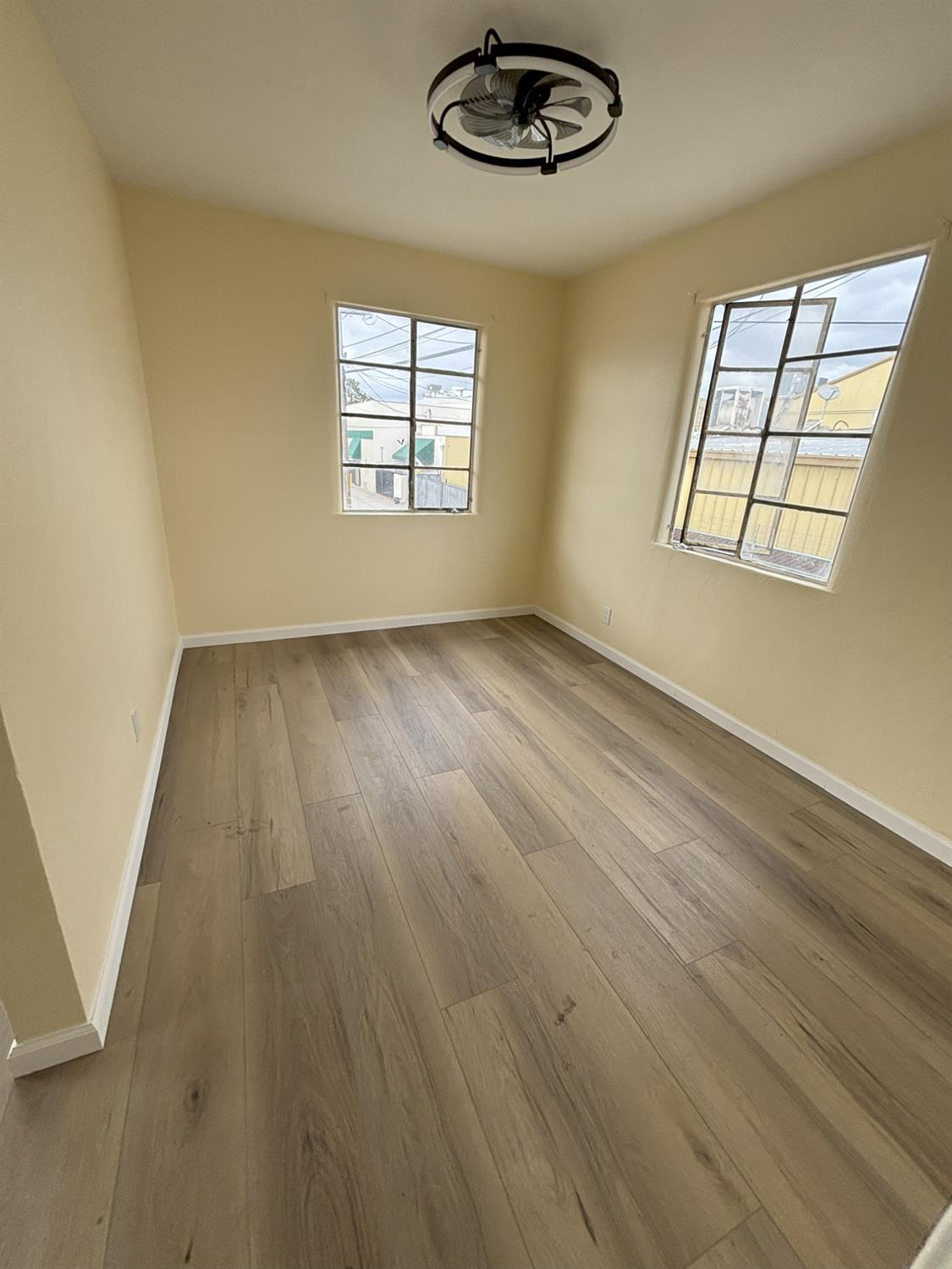 718 6th Street Modesto, CA 95354 - Photo 32 of 46