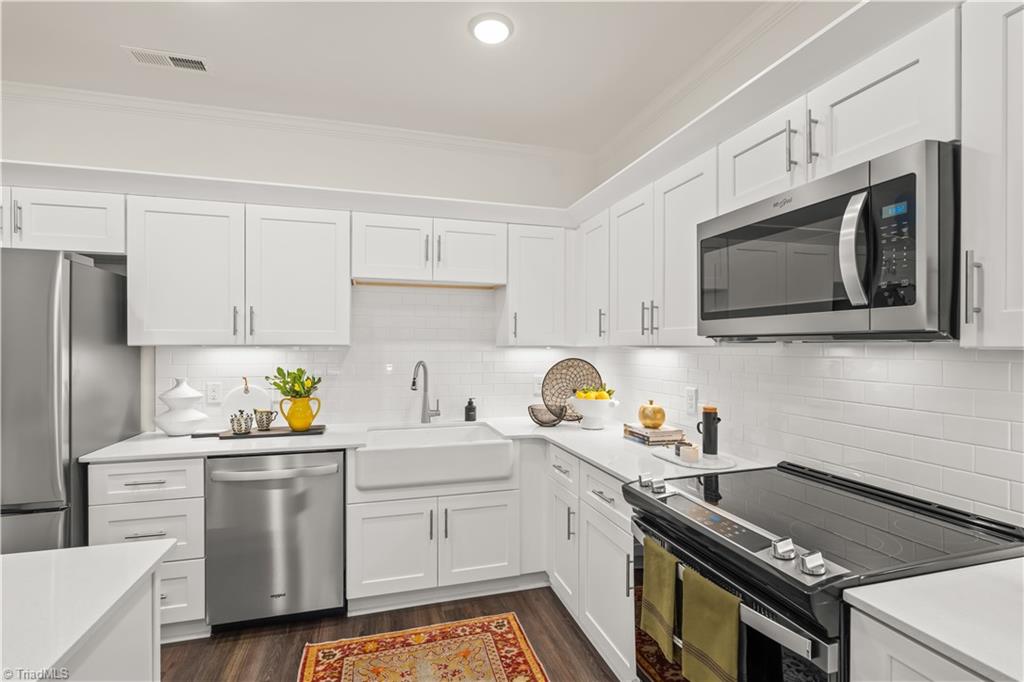 325 Rockspring Road High Point, NC 27262 - Photo 7 of 26