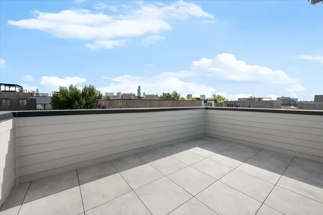 $1,599,900 | 529 North Hartland Court, Chicago, IL 60622