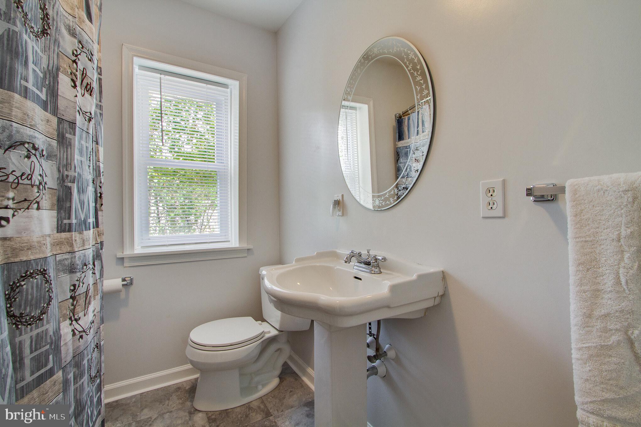 3761 Mount Road Aston, PA 19014 - Photo 12 of 22 1st Floor Bathroom