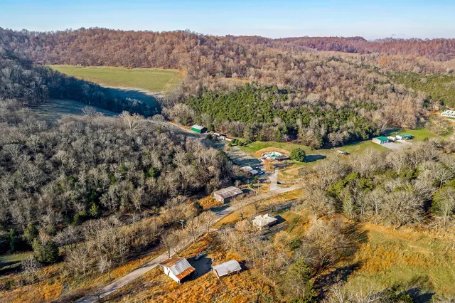 $415,000 | 202 Maggart Road, Elmwood, TN 38560