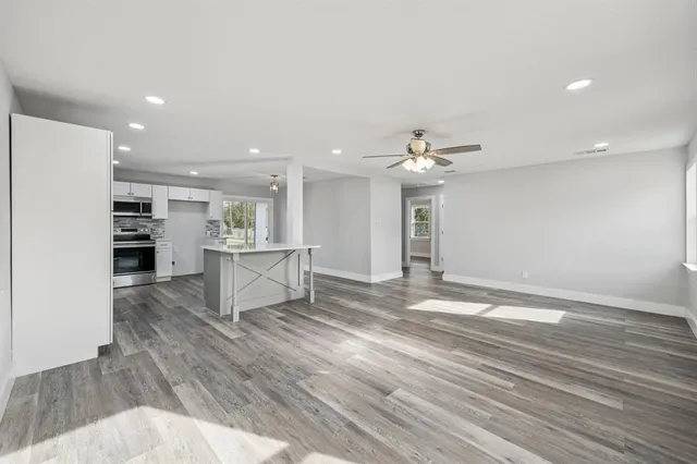 $1,800 | 4500 Wellesley Avenue, Fort Worth, TX 76107