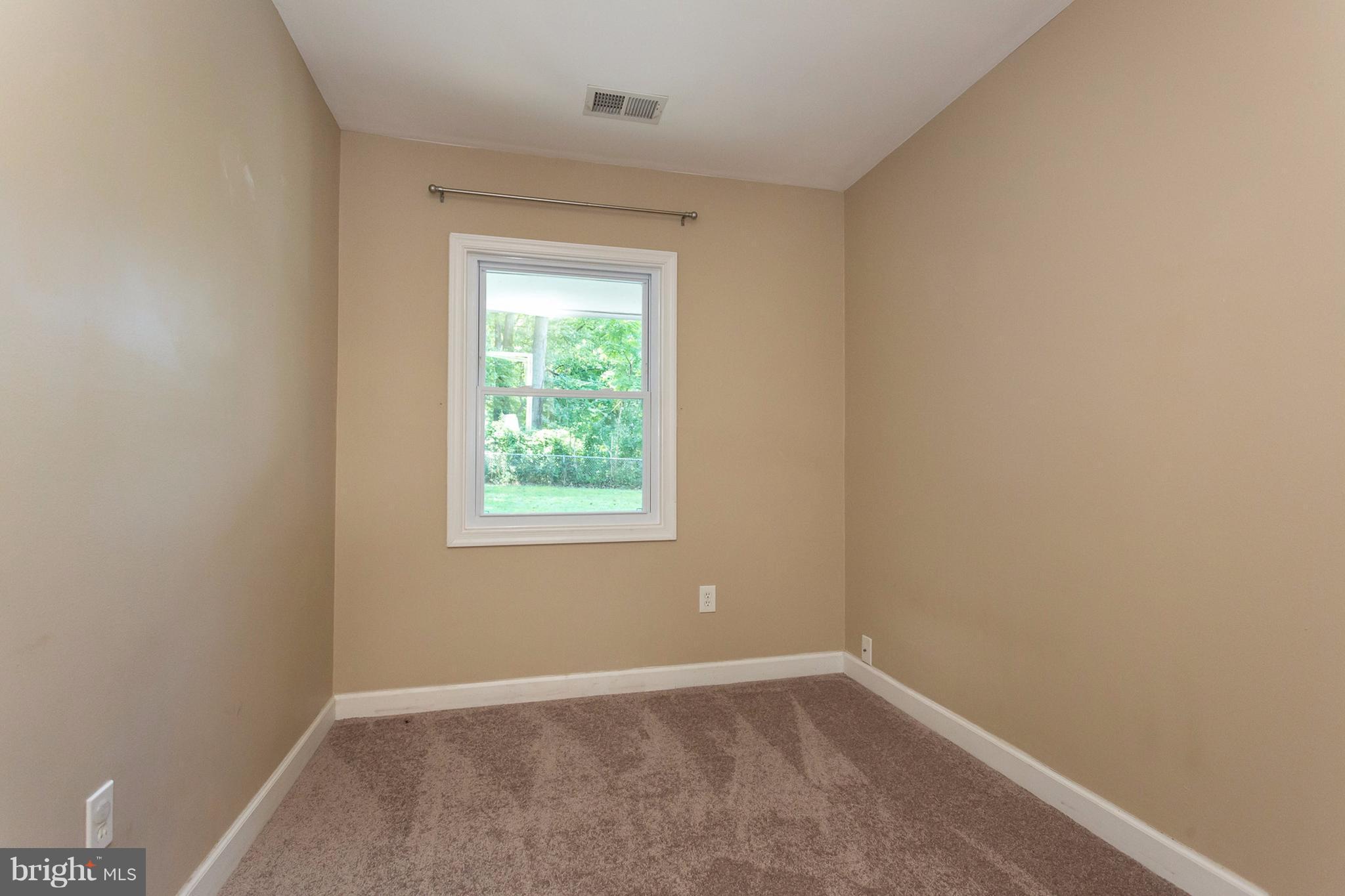 5503 Ferndale Street Springfield, VA 22151 - Photo 20 of 30 Bedroom