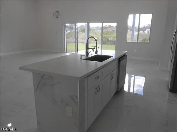 $2,300 | 2809 55th Street West, Lehigh Acres, FL 33971
