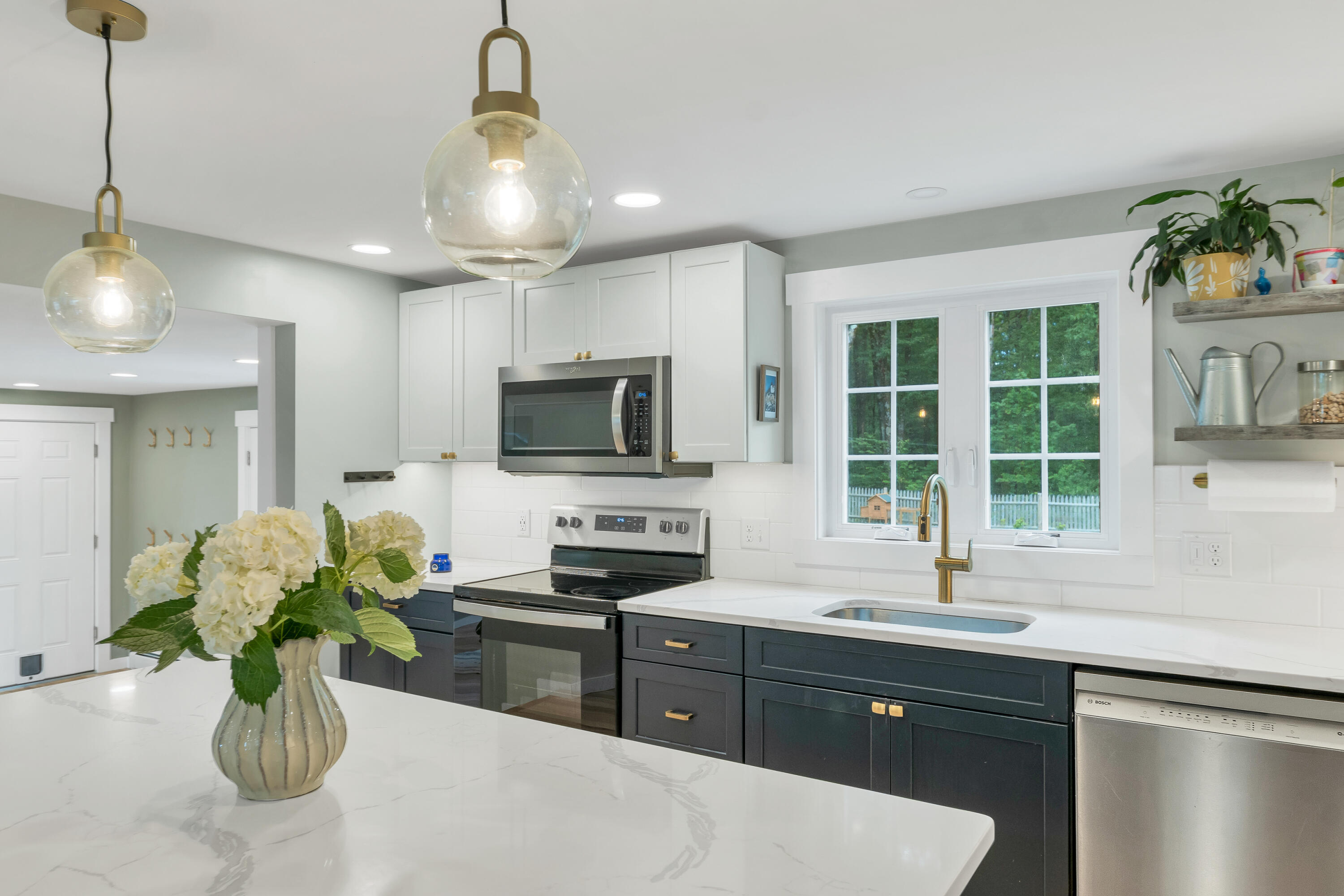 74 Alewive Road Kennebunk, ME 04043 - Photo 21 of 60 Kitchen