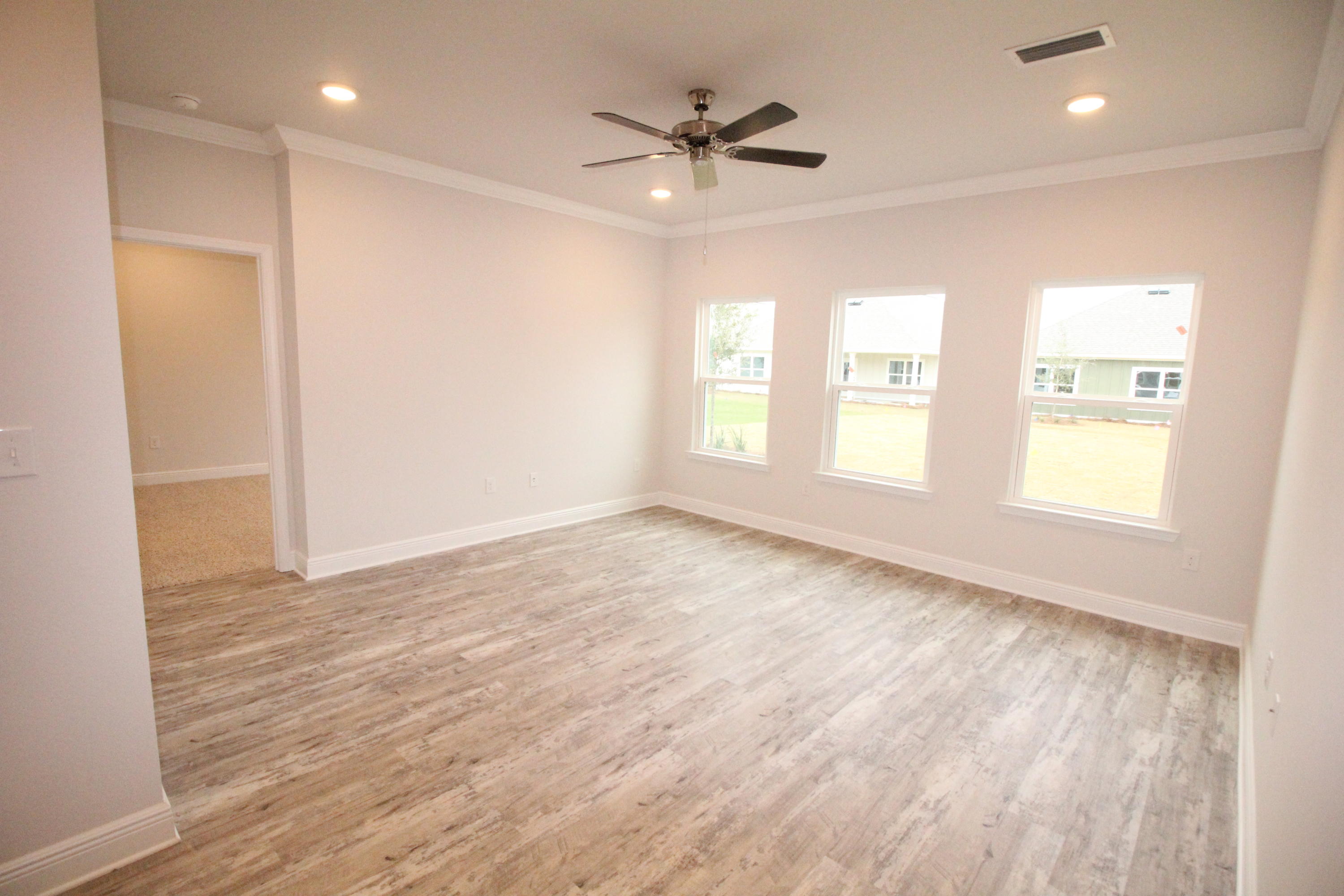 70 Dusky Way Freeport, FL 32439 - Photo 8 of 16 Gallery Image 8