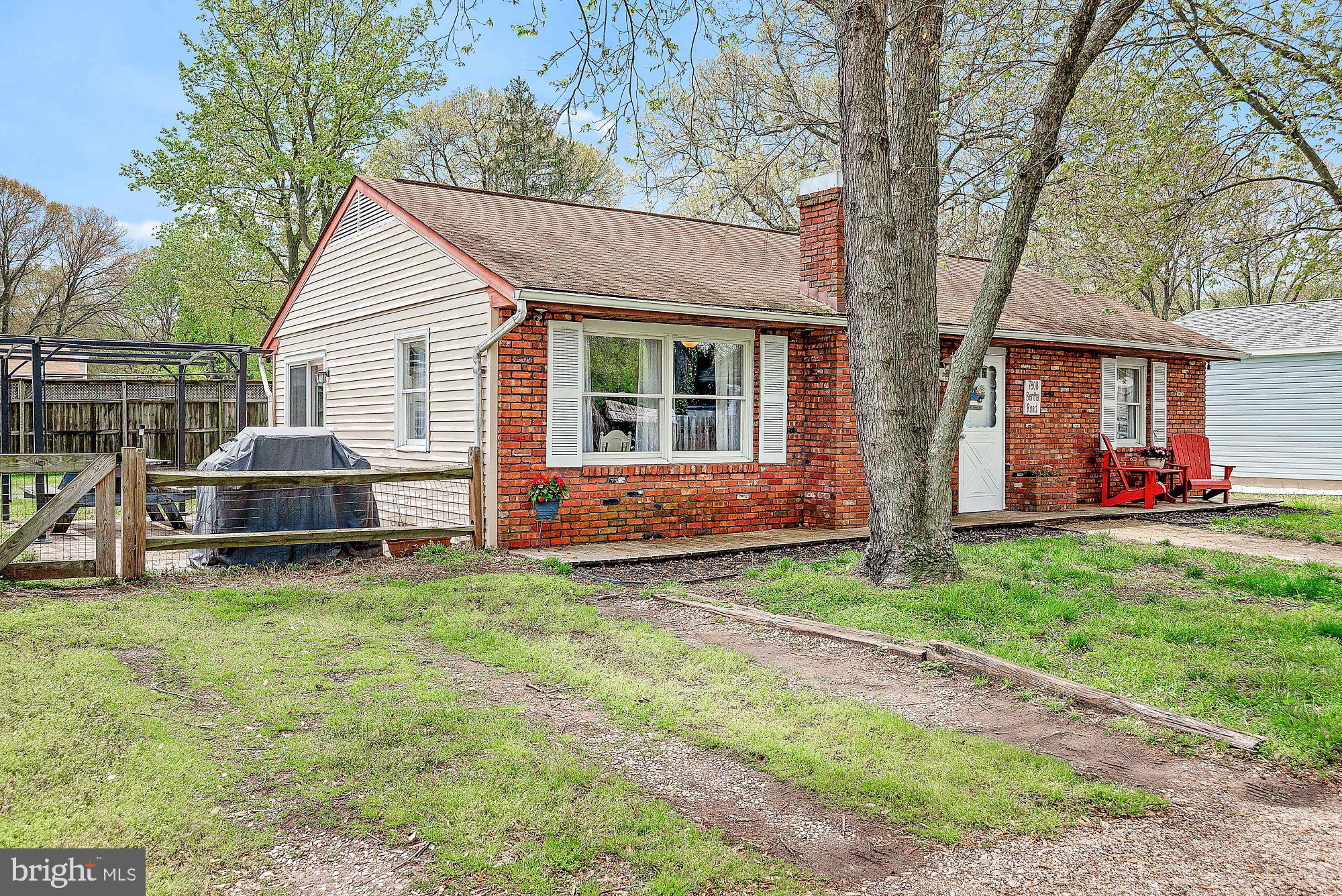 7808 Bertha Road Pasadena, MD 21122 - Photo 22 of 25 PRIVATE 2 PAD PARKING