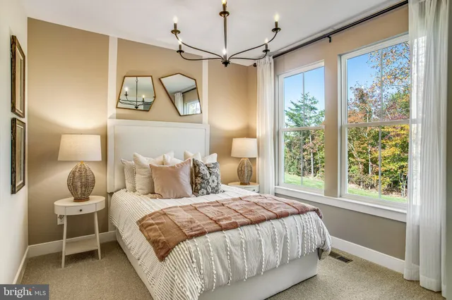 $699,990 | 4 Broad Lk Drive, Fredericksburg, VA 22406