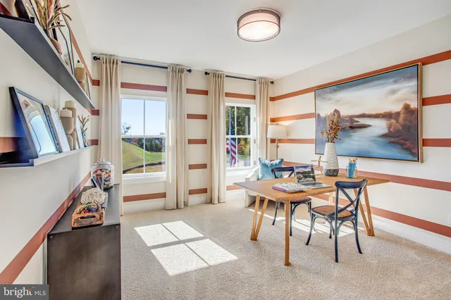 $699,990 | 4 Broad Lk Drive, Fredericksburg, VA 22406