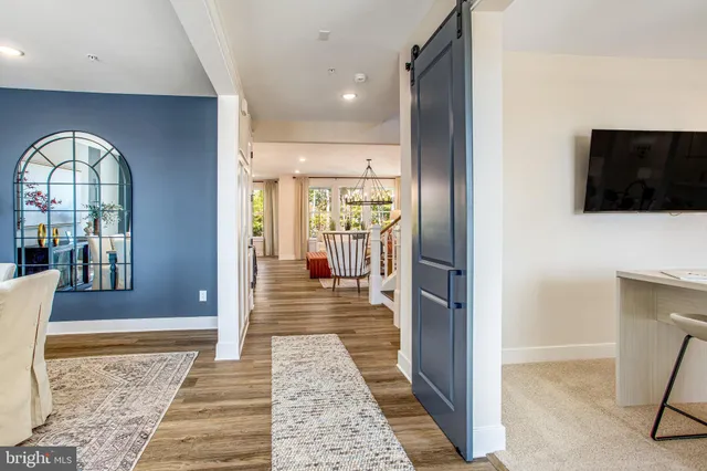 $699,990 | 4 Broad Lk Drive, Fredericksburg, VA 22406