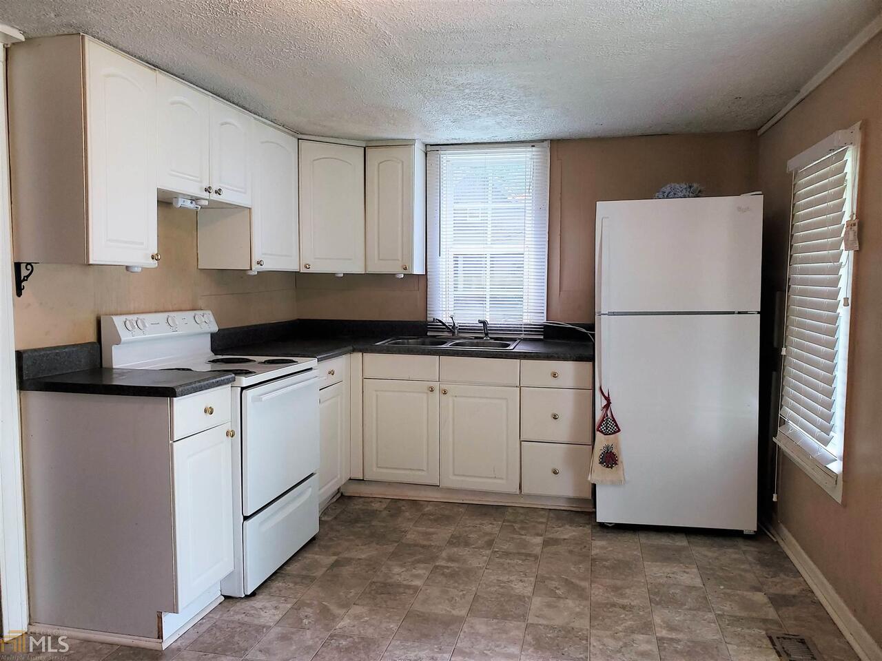 339 Mahaffey Street Jefferson, GA 30549 - Photo 3 of 7